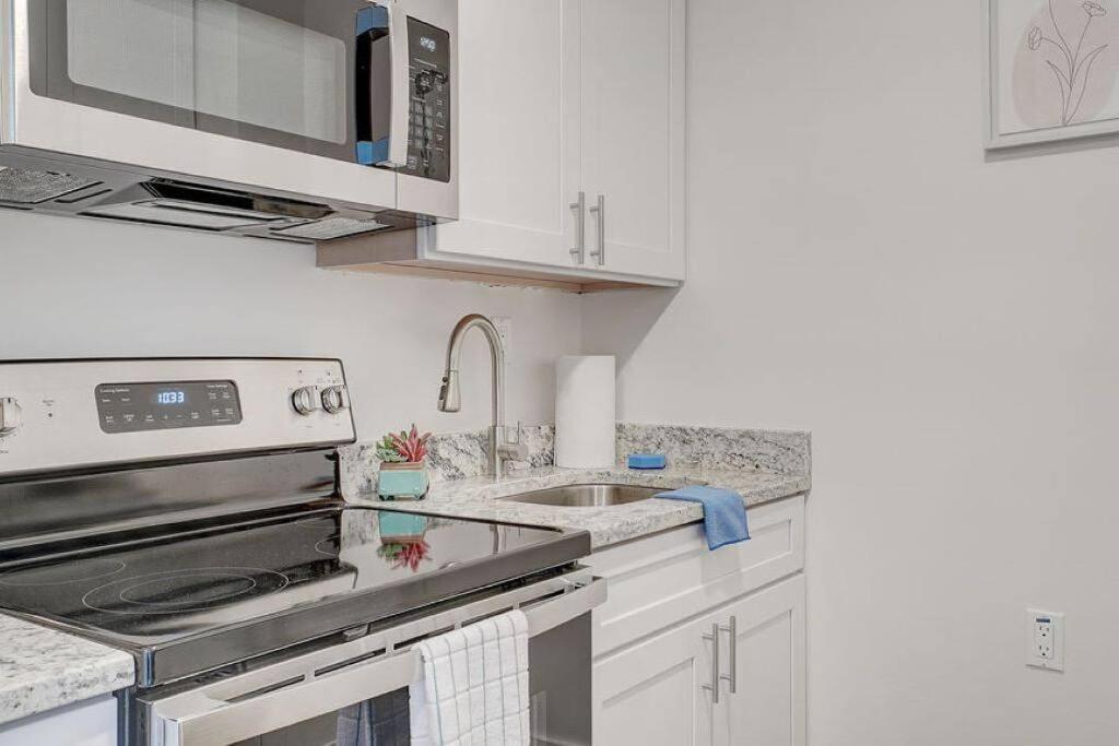 Newly Renovated 1 Bedroom Apartment Near Downtown Gadsden Zewnętrze zdjęcie
